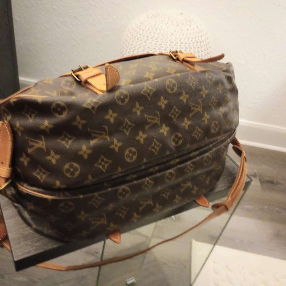 Louis Vuitton Saumur 43 bag - Picture 6 of 16